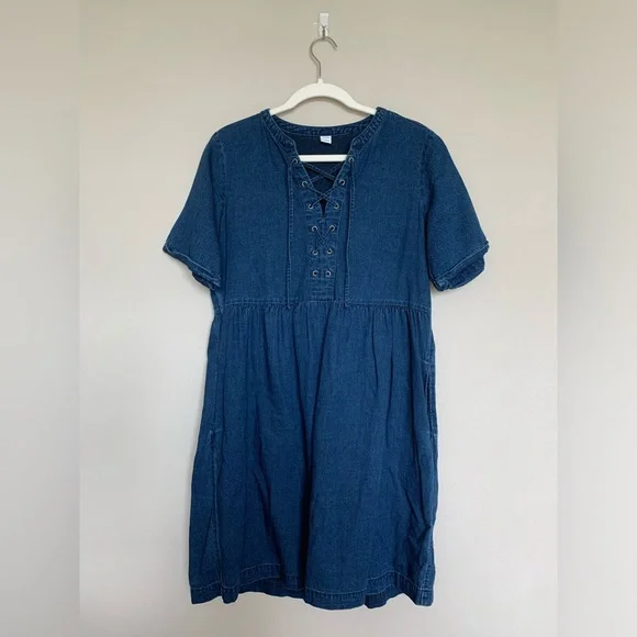 Old Navy Lace-Up Medium Wash Jean Shift Dress